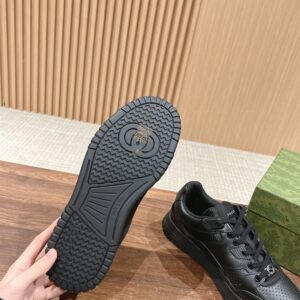 GUCCI JONES LEATHER SNEAKER - G043