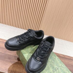 GUCCI JONES LEATHER SNEAKER - G043