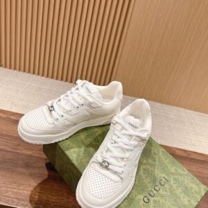 GUCCI JONES LEATHER SNEAKER - G044