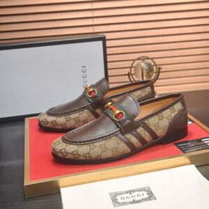 GUCCI JORDAAN LOAFER - IK017