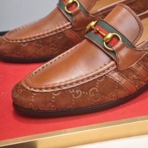 GUCCI JORDAAN LOAFER - IK019