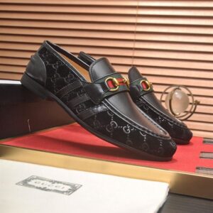 GUCCI JORDAAN LOAFER - IK020