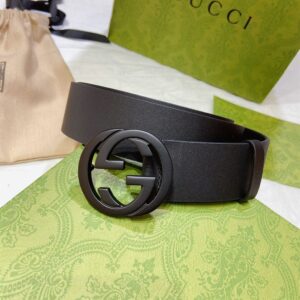 GUCCI LEATHER BELT WITH INTERLOCKING G - AB010