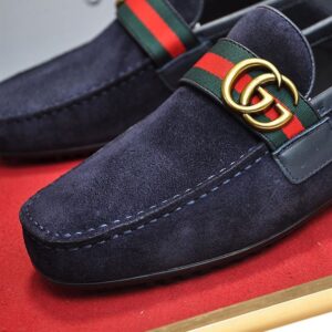 GUCCI LOAFER WITH DOUBLE G - IK047