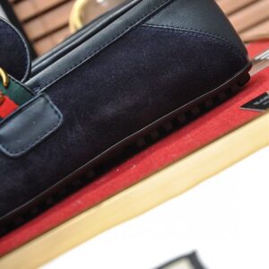 GUCCI LOAFER WITH DOUBLE G - IK047