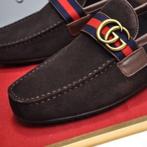 GUCCI LOAFER WITH DOUBLE G - IK048