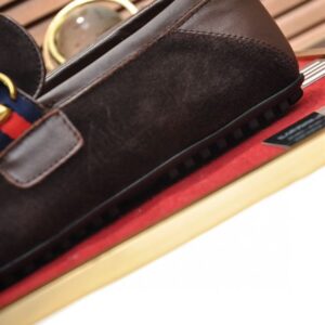 GUCCI LOAFER WITH DOUBLE G - IK048