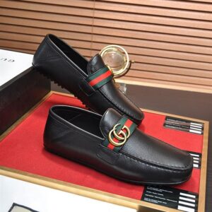 GUCCI LOAFER WITH DOUBLE G - IK051