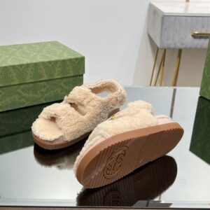 GUCCI MERINO WOOL SANDAL - Q033