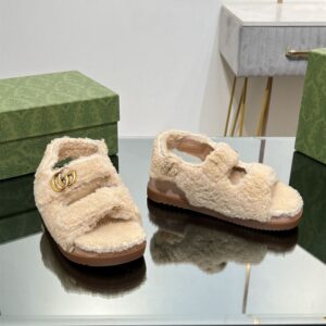 GUCCI MERINO WOOL SANDAL - Q033