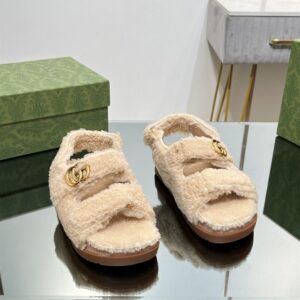 GUCCI MERINO WOOL SANDAL - Q033