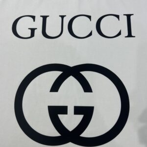 GUCCI OVERSIZE T-SHIRT WITH INTERLOCKING G - X019