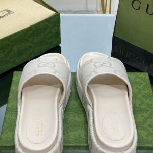 GUCCI PLATFORM SLIDE SANDAL - Q039