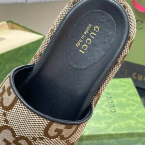 GUCCI PLATFORM SLIDE SANDAL - Q042