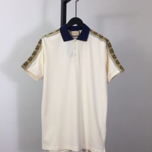 GUCCI POLO WITH INTERLOCKING G STRIPE - X050