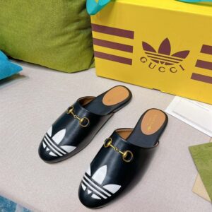 GUCCI PRINCETOWN SLIPPER - Q058