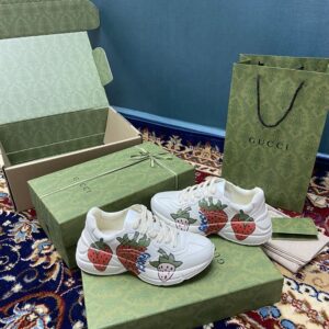 GUCCI RHYTON STRAWBERRY SNEAKERS - G172