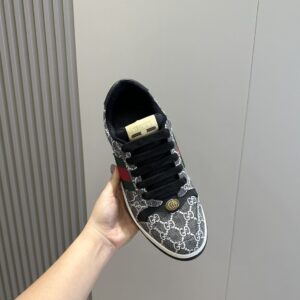 GUCCI SCREENER SNEAKER BLACK AND GREY GG SUPREME CANVAS - G060