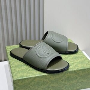 GUCCI SLIDE SANDAL WITH INTERLOCKING G - Q095