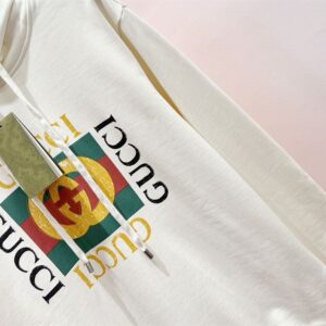 GUCCI VINTAGE LOGO HOODIE - H026