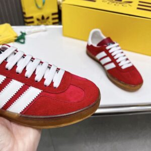 GUCCI X ADIDAS GAZELLE RED SNEAKER - G115