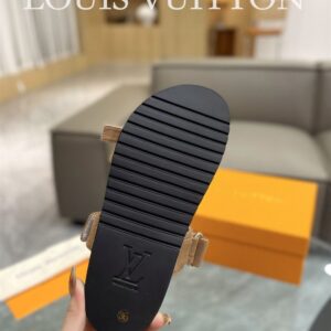 LOUIS VUITTON BOM DIA FLAT COMFORT MULE - S162