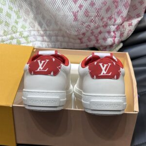 LOUIS VUITTON CHARLIE SNEAKER - L009