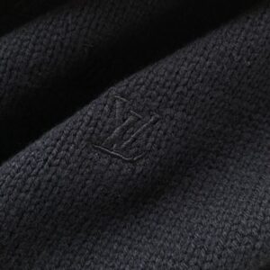 LOUIS VUITTON EMBROIDERED SIGNATURE MERINO CREWNECK - J006