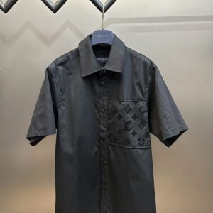 LOUIS VUITTON FLOCKED SHORT-SLEEVED COTTON SHIRT - V030