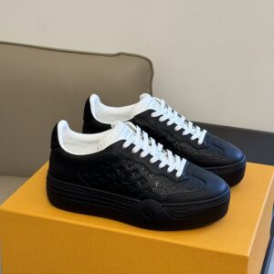 LOUIS VUITTON GROOVY PLATFORM SNEAKER - L122