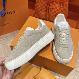 LOUIS VUITTON GROOVY PLATFORM SNEAKER - L145