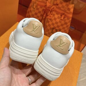 LOUIS VUITTON GROOVY PLATFORM SNEAKER - L146