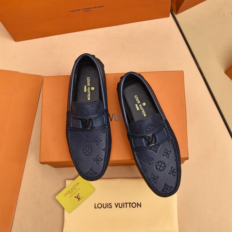 LOUIS VUITTON HOCKENHEIM MOCCASIN - T061