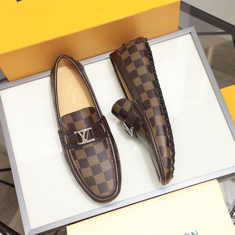 LOUIS VUITTON HOCKENHEIM MOCCASIN - T065