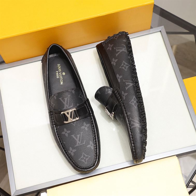 LOUIS VUITTON HOCKENHEIM MOCCASIN - T069