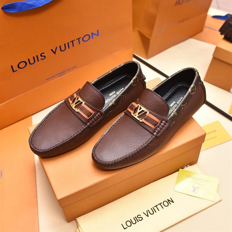 LOUIS VUITTON HOCKENHEIM MOCCASIN - T076