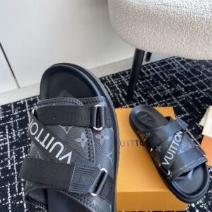 LOUIS VUITTON HONOLULU MULE SANDAL - S032