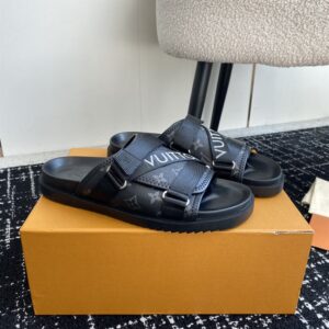 LOUIS VUITTON HONOLULU MULE SANDAL - S032