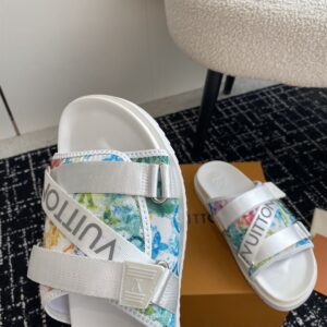 LOUIS VUITTON HONOLULU MULE SANDAL - S033