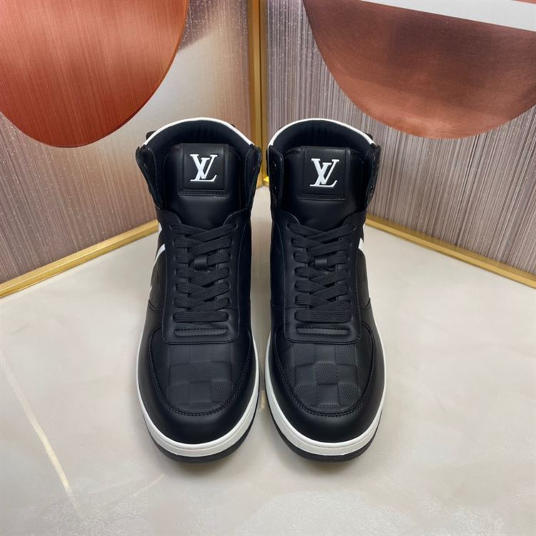 LOUIS VUITTON LV RIVOLI SNEAKER BOOT - L070