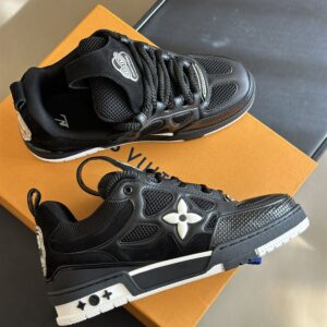 LOUIS VUITTON LV SKATE SNEAKER BLACK WHITE - L081