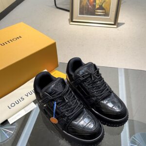 LOUIS VUITTON LV TRAINER MAXI SNEAKER BLACK - L036