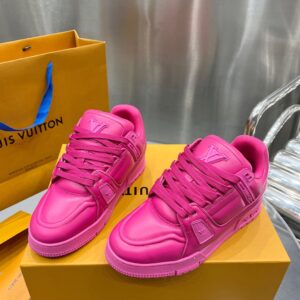 LOUIS VUITTON LV TRAINER SNEAKER - L054