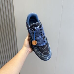 LOUIS VUITTON LV TRAINER SNEAKER - L078