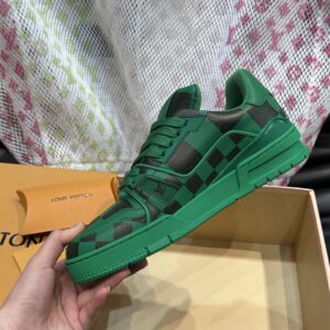 LOUIS VUITTON LV TRAINER SNEAKER