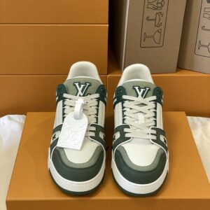 LOUIS VUITTON LV TRAINER SNEAKER KHAKI - L050