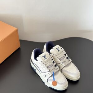 LOUIS VUITTON LV TRAINER SNEAKER MARINE - L063