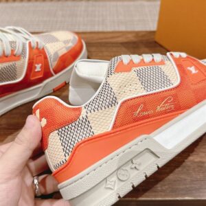 LOUIS VUITTON LV TRAINER SNEAKER ORANGE - L041