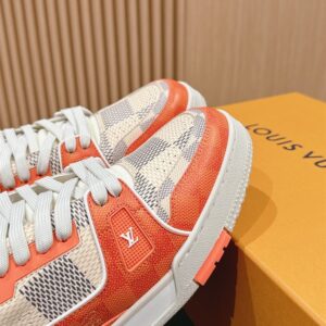 LOUIS VUITTON LV TRAINER SNEAKER ORANGE - L041