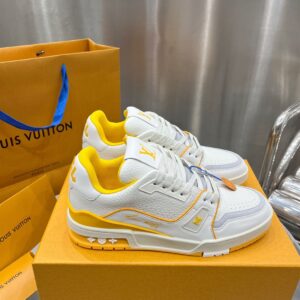 LOUIS VUITTON LV TRAINER SNEAKER YELLOW - L061